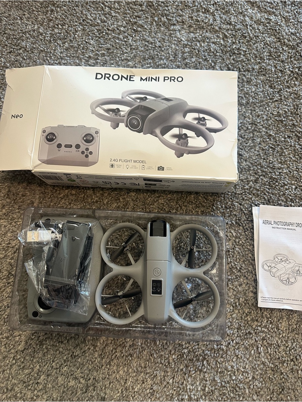 Drone Mini Pro with Controller - Picture 3 of 5